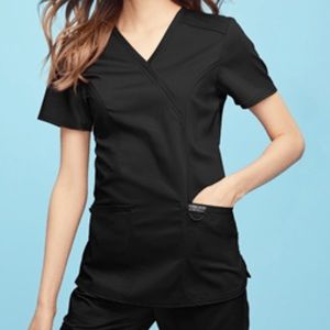 CHEROKEE SCRUB TOP 🥼